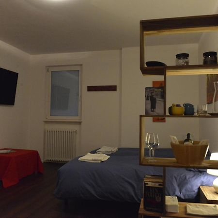 로베레토 Biker'S Wine House B&B 외부 사진
